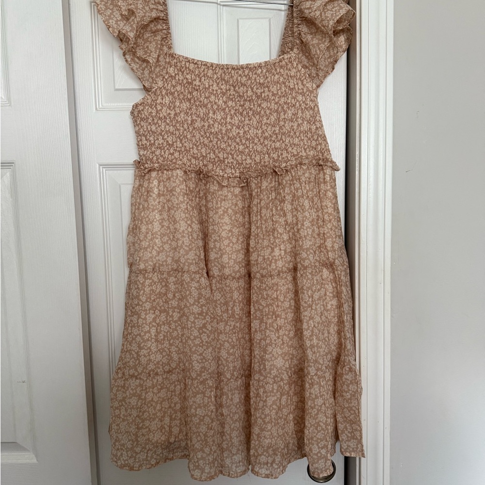 ARULA Dress in Floral Beige